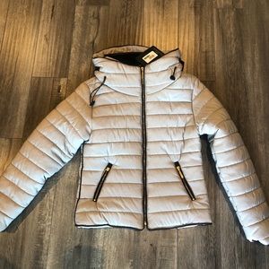 PrettyLittleThing Nude Puffer Coat size M